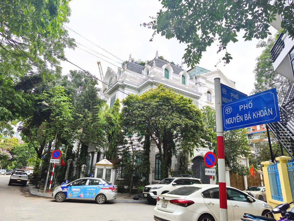 Bán nhà mặt phố phân lô nguyễn bá khoản, 84m2 giá 40 tỷ, giao phố lưu quang vũ và vũ phạm hàm