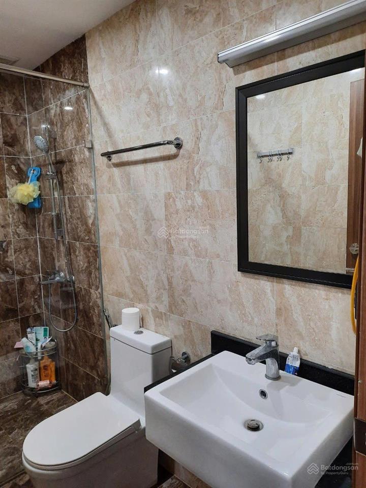 Bán căn 2 phòng ngủ giá 5,3 tỷ 78m2, trục đẹp trong tòa, tiện ích đỉnh cao, an sinh tuyệt vời