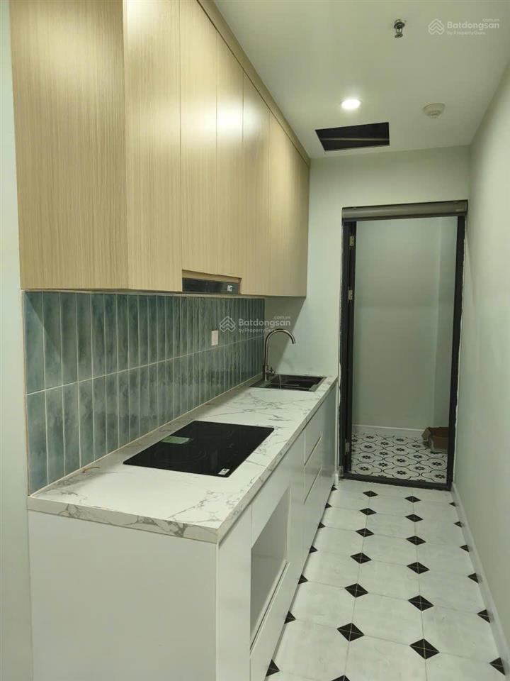 Bán căn 3 phòng ngủ, 101m2, giá 8.2 tỷ, full nội thất đẹp, giá tốt tòa discovery complex