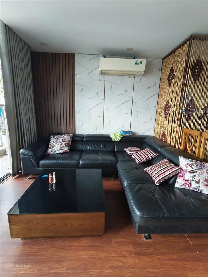 Bán căn 2 phòng ngủ, 100m2, giá 7,5 tỷ, full nội thất, giá tốt tòa discovery 302 cầu giấy