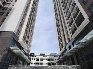 Bán căn 2 phòng ngủ giá 5.9 tỷ, full nội thất đẹp ở ngay, có lốt ô tô, sky central 176 định công