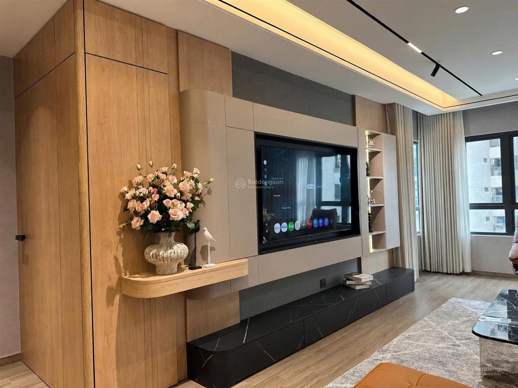 Bán căn góc 3 ngủ 100m² giá 8.5 tỷ, full nội thất cao cấp mới tinh, trục đẹp nhất flc 36 phạm hùng