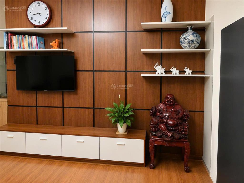 Chỉ 8.050 tỷ có ngay căn 2 phòng ngủ, full nội thất đẹp ở ngay tòa b4 kim liên, trục đẹp tòa