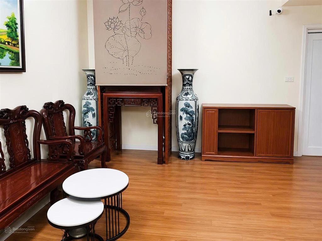 Chỉ 8.050 tỷ có ngay căn 2 phòng ngủ, full nội thất đẹp ở ngay tòa b4 kim liên, trục đẹp tòa