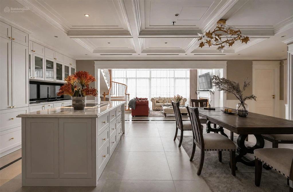 Bán penthouse duplex cực vip 338m² giá 40 tỷ, full nội thất siêu sang, đẳng cấp giới tinh hoa