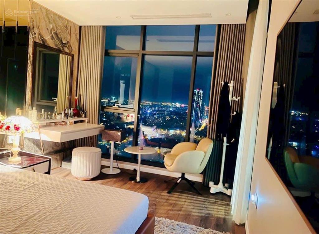 Bán căn 4 phòng ngủ, 198m² giá 15,25 tỷ, view đẹp, trục đẹp nhất toà thành công tower 57 láng hạ
