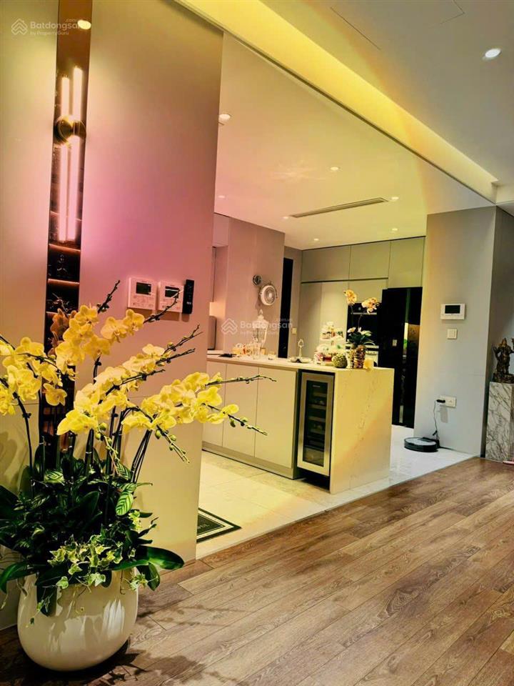 Bán căn 4 phòng ngủ, 198m² giá 15,25 tỷ, view đẹp, trục đẹp nhất toà thành công tower 57 láng hạ
