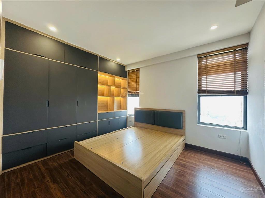 Giá cực tốt! căn 3 phòng ngủ 98m2 giá 8,3 tỷ, full nội thất đẹp, view đẹp, thông tin chuẩn 100%