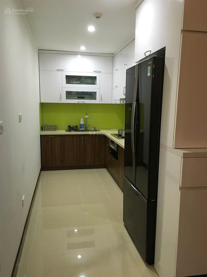 Căn 3 phòng ngủ giá tốt tòa smile, 75m2 giá 5,75 tỷ, view đẹp, ban công hướng mát, sổ đỏ đầy đủ