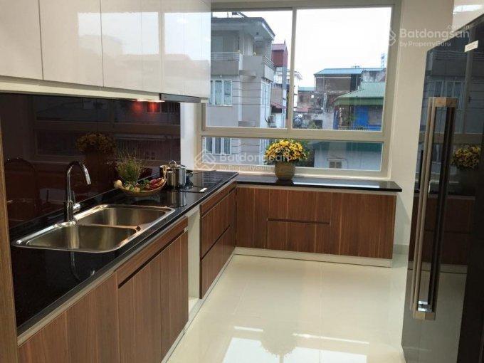 Bán căn 3 phòng ngủ 131m2 giá 10 tỷ, giá tốt khu vực, full nội thất, capital garden