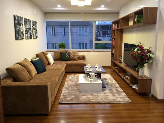 Bán căn 3 phòng ngủ 131m2 giá 10 tỷ, giá tốt khu vực, full nội thất, capital garden