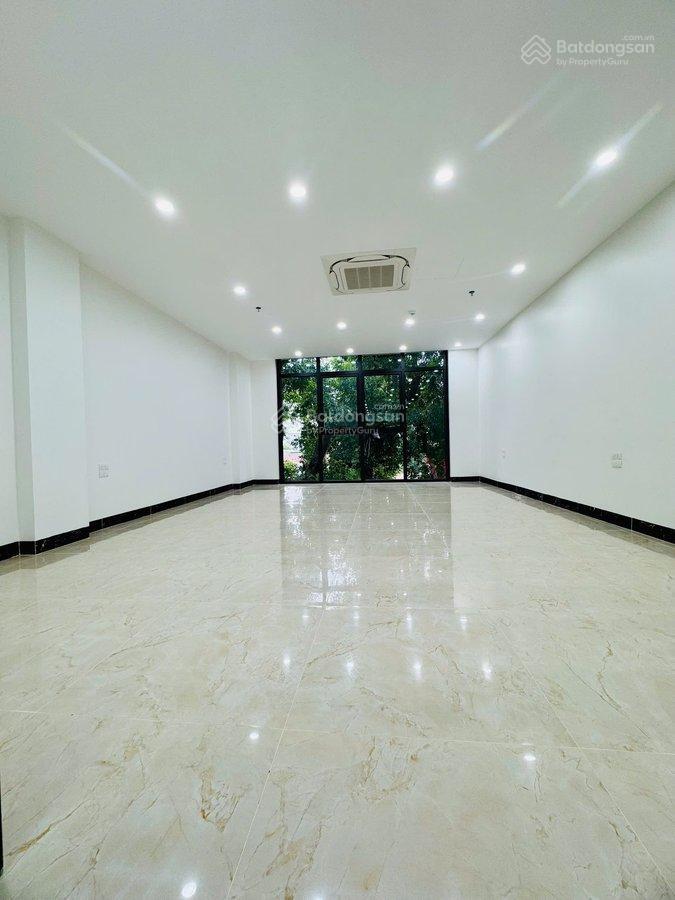 Bán tòa nhà mặt phố vũ phạm hàm 109m2 7 tầng, mặt tiền 7m giá bán 108 tỷ, dòng tiền 2 tỷ/năm