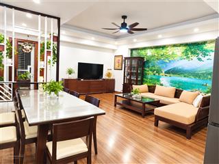 Bán căn 4 phòng ngủ giá 13,2 tỷ, giá tốt trong khu vực, full nội thất đẹp, 187 nguyễn lương bằng