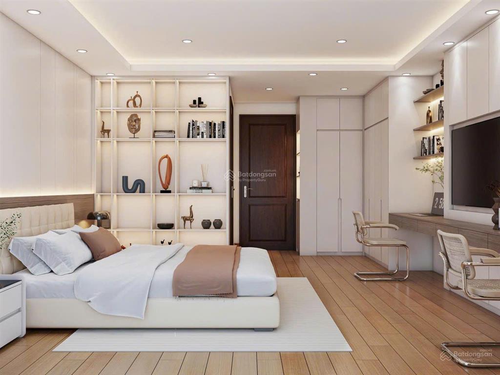 Bán nhà mặt phố nhà chung, 165m2, giá 230 tỷ, mặt tiền 6.3m, mảnh đất vàng, thông tin chuẩn 100%