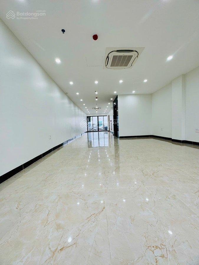 Bán tòa nhà mặt phố đê la thành 97m2 9 tầng, mặt tiền 5.2m giá bán 86.5 tỷ, dòng tiền 1,2 tỷ/năm