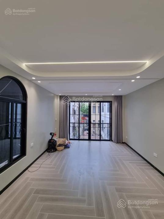 Bán biệt thự liền kề mặt phố trần phú, 100m2 giá 90 tỷ, 5 tầng, mặt tiền 6m, thang máy, vị trí đẹp