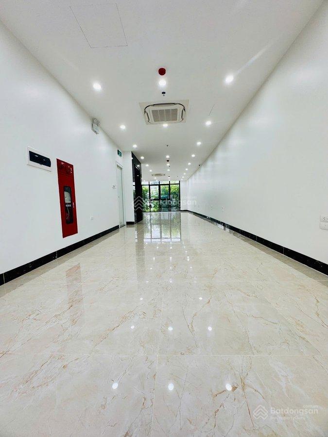 Bán nhà mặt phố vũ phạm hàm 143m2 7 tầng, giá bán 99 tỷ, dòng tiền 1.2 tỷ/năm, thông tin chuẩn 100%