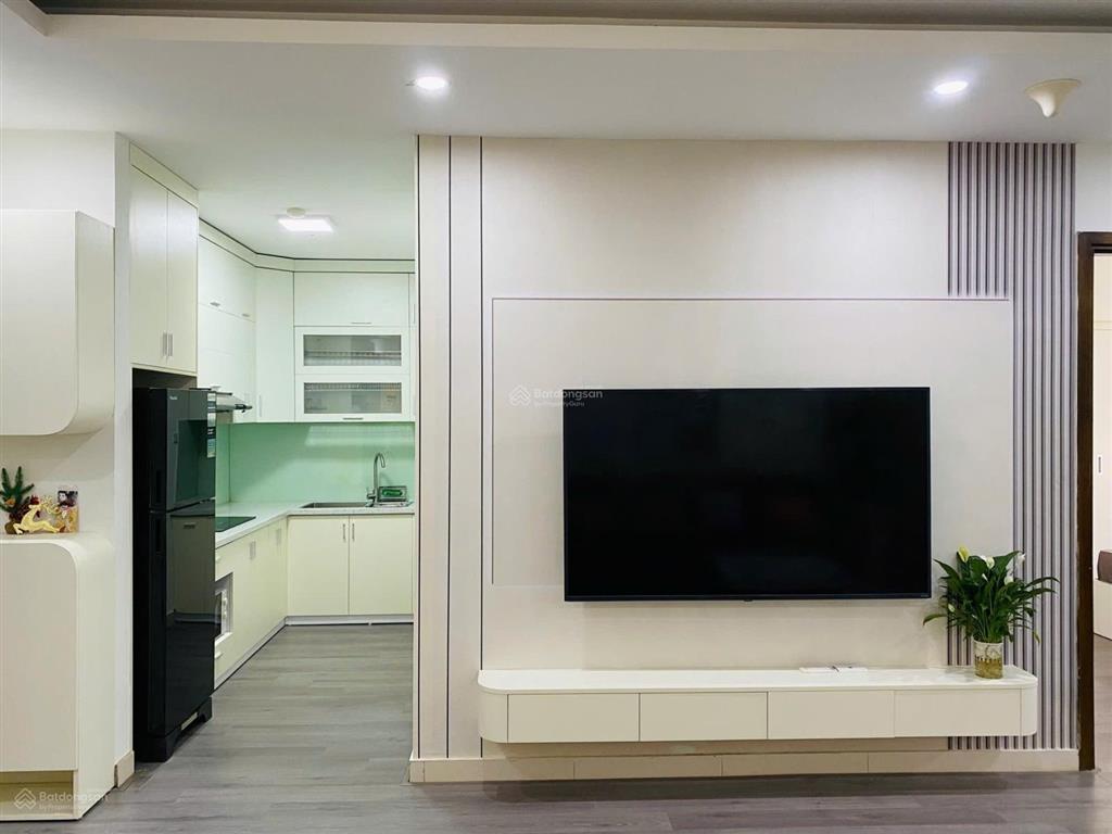 Danh sách căn 2, 3 phòng ngủ, giá cực tốt, chủ nhà rất thiện chí bán, sky central, 176 định công