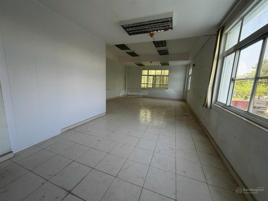 Bán nhà mặt phố vị trí mặt tiền đường nguyễn văn linh đẹp nhất mỹ toàn 2, dtsd 400 m2, có thang máy
