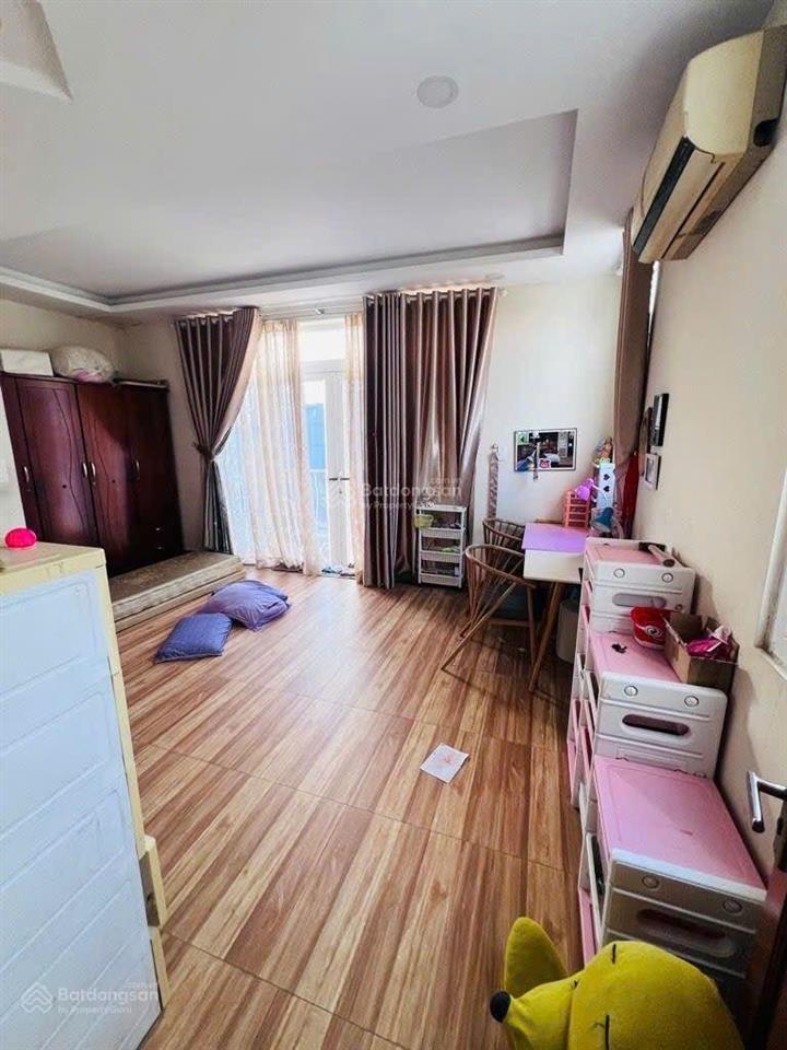 Nhà 4tầng đ.24m 120m2 ngang 8.6m shr hoàn công đầy đủ giảm mạnh chỉ 7ty nhà bè