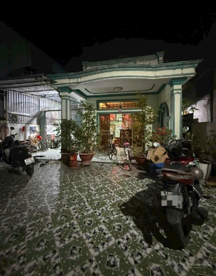 Phước kiển  154m2  ngang 8.3m  nhà c4  chỉ 4tỷ6  tương lai ra mặt tiền xe hơi. sở hữu ngay