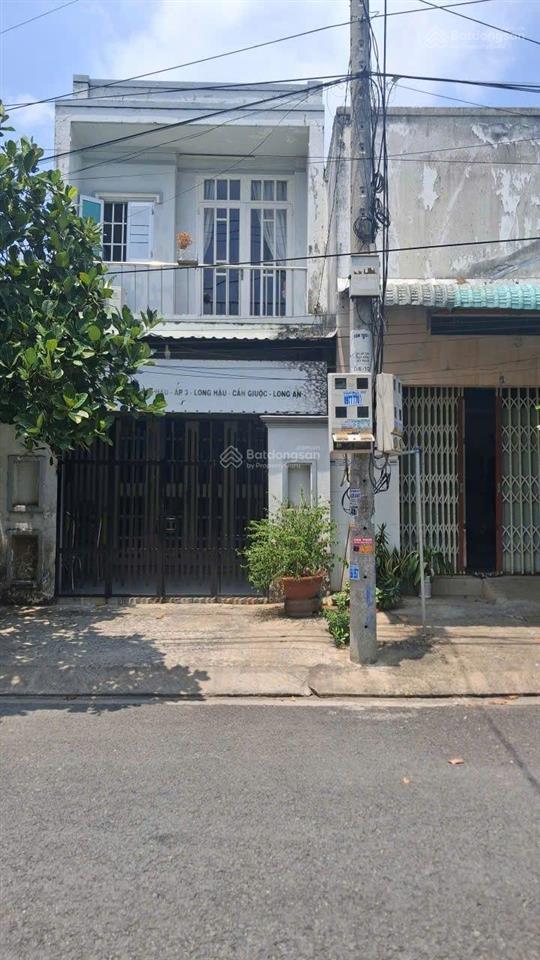 300m2 (15x20m) nhà đất full thổ cư, đã xây nhà 2 tầng 4x20m, long hậu long an. chỉ 6.9 tỷ