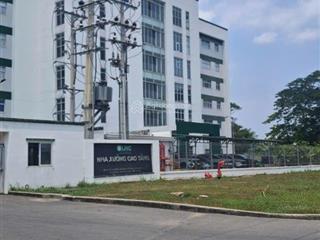 300m2 (15x20m) nhà đất full thổ cư, đã xây nhà 2 tầng 4x20m, long hậu long an. chỉ 6.9 tỷ