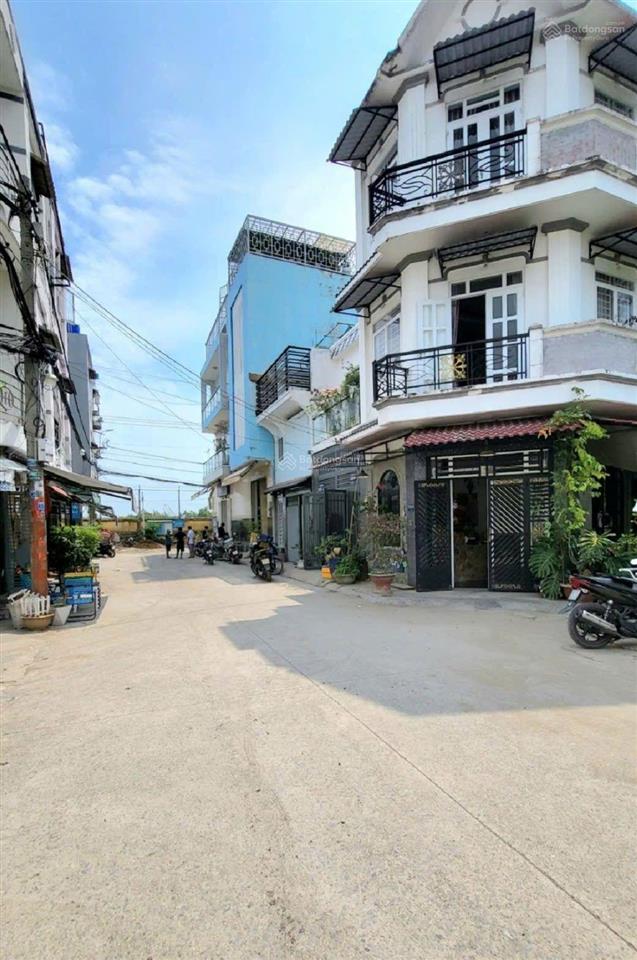 Đào sư tích nhà bè xe tải đậu cửa nhà đẹp 3tầng 82m2 sổ mới 2025 chỉ 5ty4
