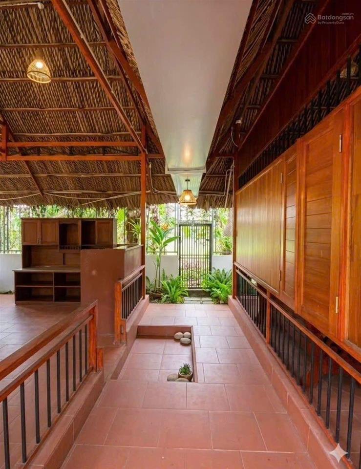 Nhà bè  lô đất 654m2  ôtô tới nơi  view sông  chỉ 2 tỷ 690  sổ hồng riêng