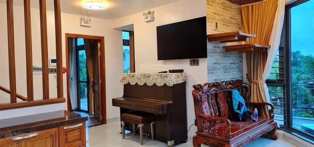 Đào sư tích phước kiển 2mt 16m 4tầng 170m² view sông full nội thất gỗ đỏ chỉ 13ty3