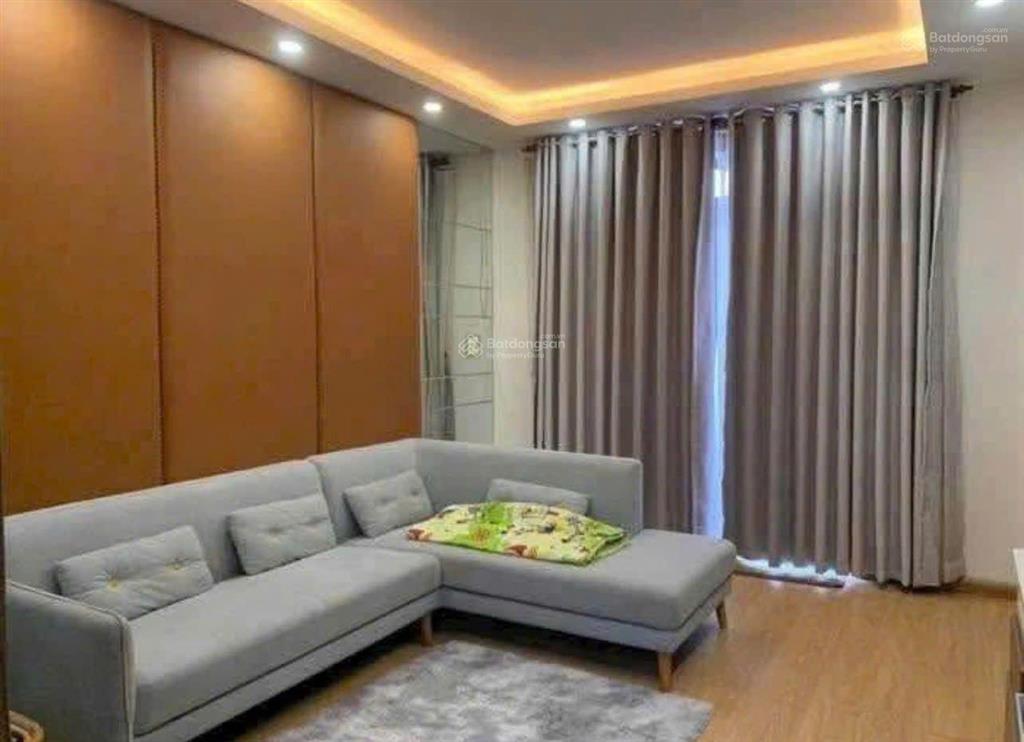Phước kiển gara ôtô 4 tầng 85m2 ngang 6.4m 4pn, 5wc. giảm hơn 1ty chỉ còn 6ty2. tìm đâu ra
