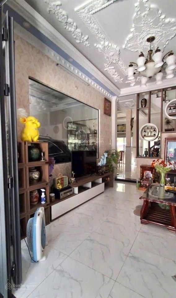 Lê văn lương gara ô tô 4 tầng 85m2 ngang 6.4m chỉ 6tỷ2 hoàn công đầy đủ
