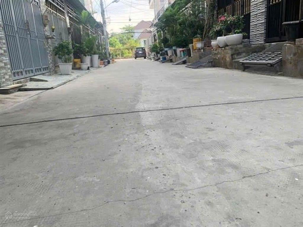 Lê văn lương gara ô tô 4 tầng 85m2 ngang 6.4m chỉ 6tỷ2 hoàn công đầy đủ