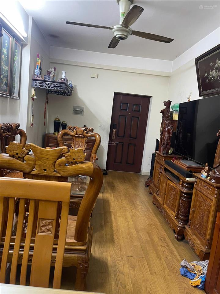 Chính chủ gửi bán chung cư sài đồng67m siêu thoángtầng caosổ sẵn giá 4.1 tỷ có thương lượng sâu