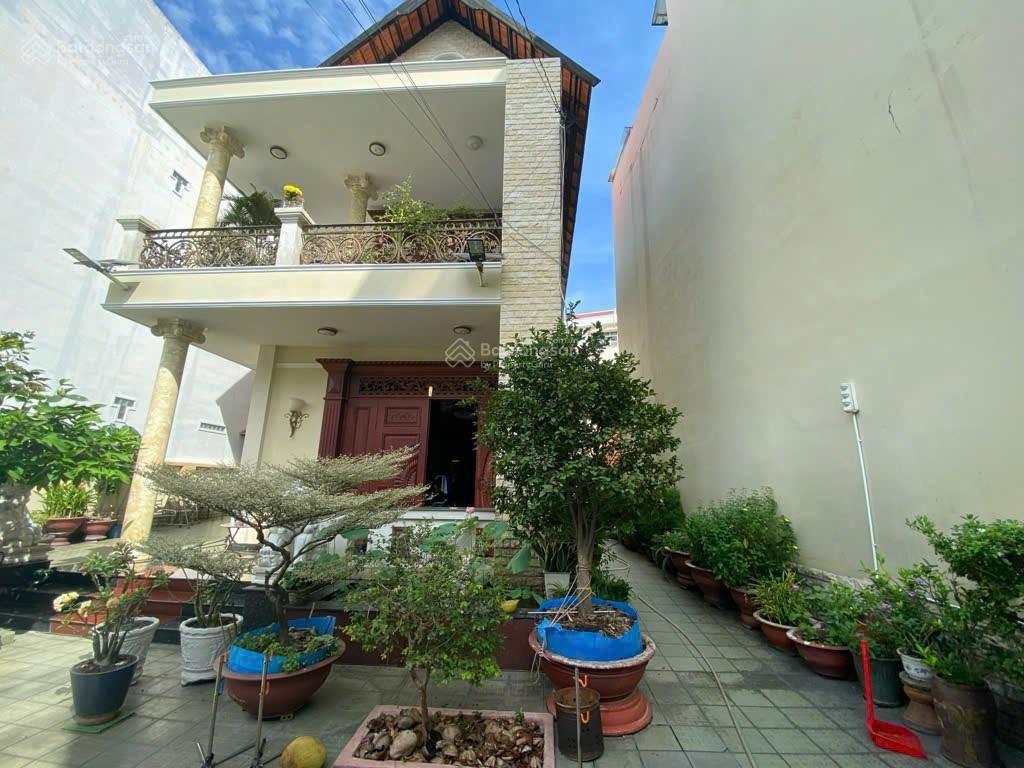 Chỉ hơn 95tr/m2  mtkd đường 14m, ngang 15.2m, 543m2, 2 tầng  ngay hoa bằng  51.9 tỷ