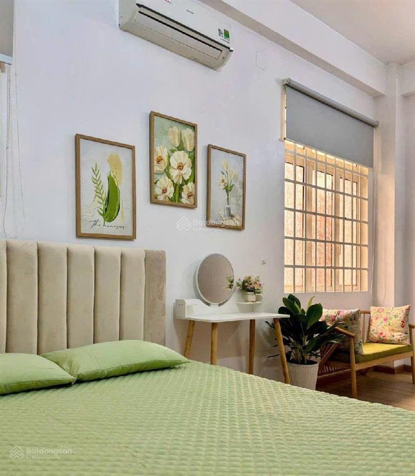 Bán nhà tt phú nhuận, gần phan đình phùng  80m2, ngang hơn 6m vuông, 3 tầng  chỉ 12tỷ