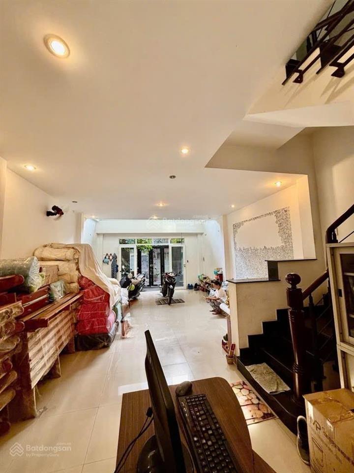 Bán nhà mới đẹp  ngay hồng lạc, bùi thế mỹ  4 tầng, 80m2, ngang 5,3m vuông, gần mt 9.4 tỷ