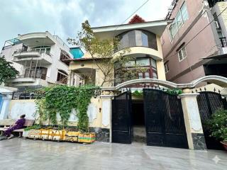 Kề aeon mall  ngay tân kỳ tân quý  hxh tránh 1 trục, gần mt  gần 240m, ngang 12m  25tỷ