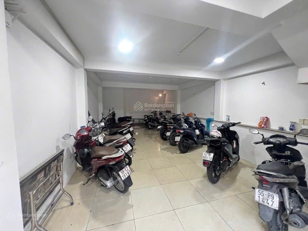 Dòng tiền cao  chdv 5 tầng, 23p  sát 160m2, ngang gần 10m  hxh âu cơ, lạc long quân  20.9tỷ