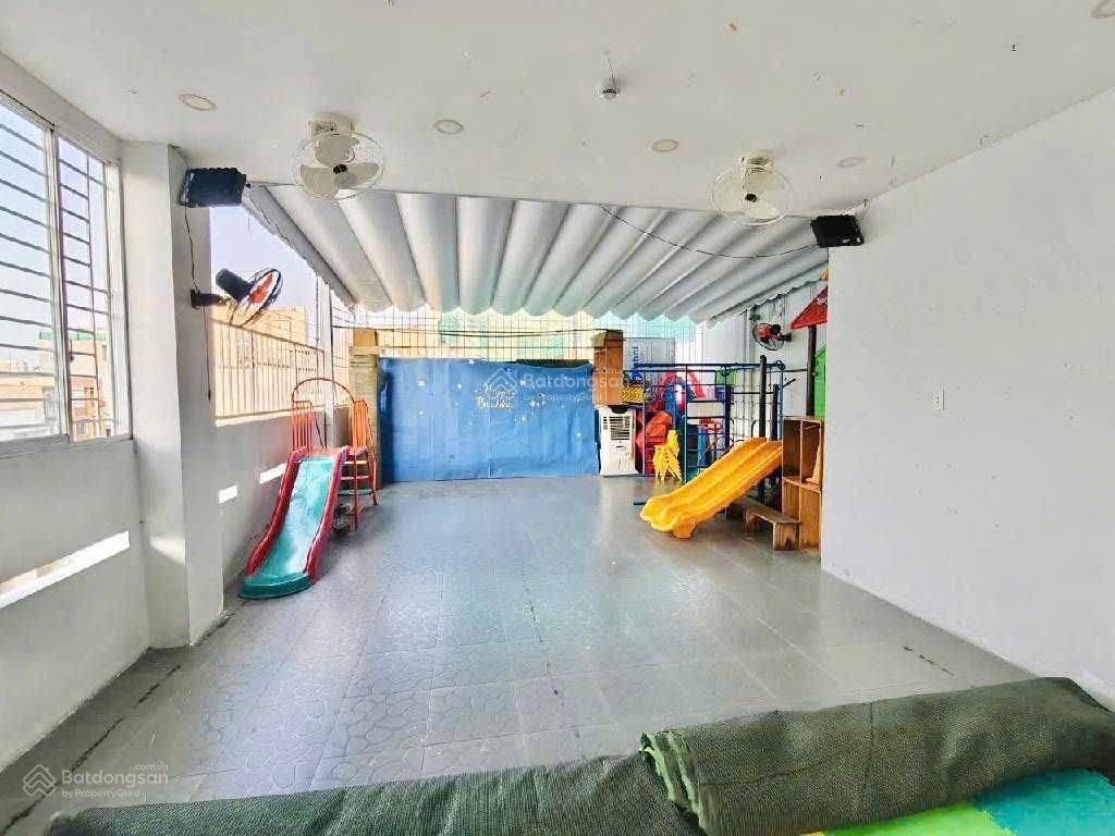 Hiếm  lô góc, mt khu phan xích long, đường hoa  120m2, ngang 6m, 5 tầng cho thuê  27.8 tỷ