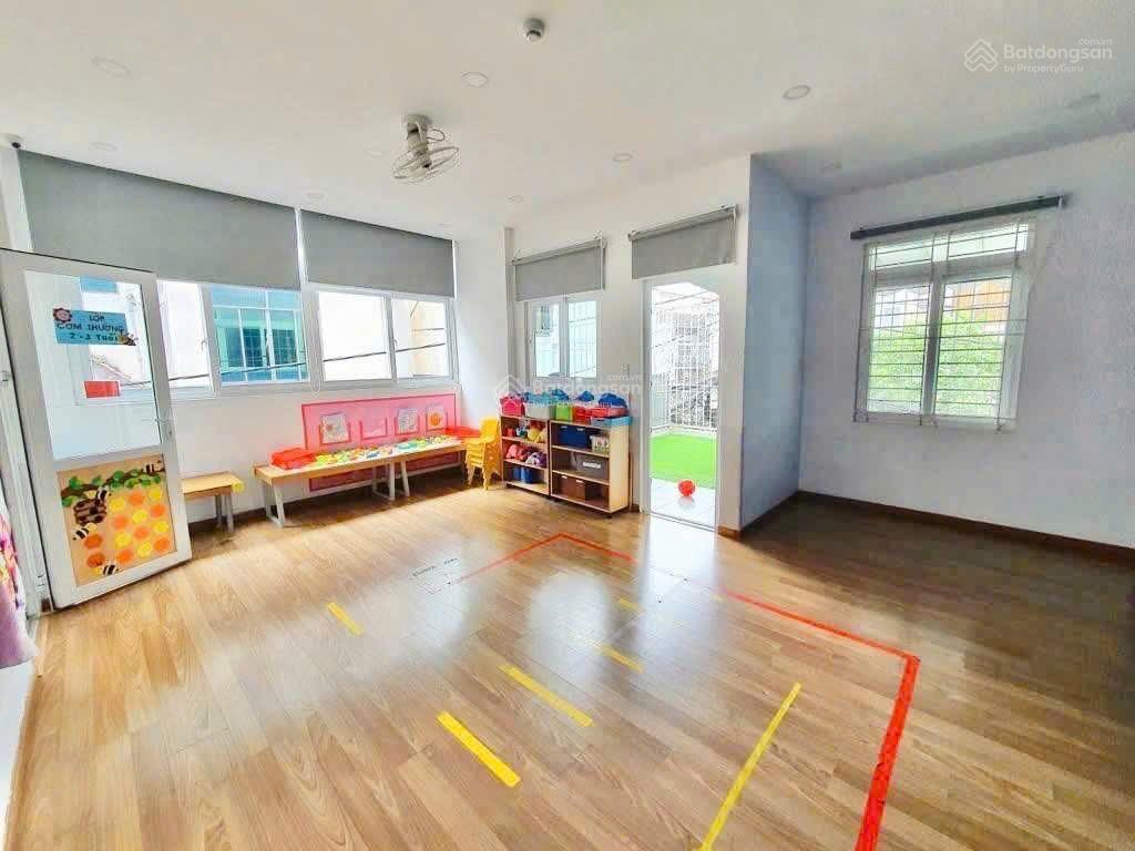 Hiếm  lô góc, mt khu phan xích long, đường hoa  120m2, ngang 6m, 5 tầng cho thuê  27.8 tỷ