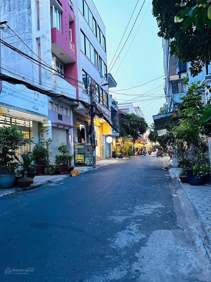 Chdv ngay tt tân sơn nhì  hẻm nhựa xe hơi tránh, ngang 8m  5 tầng  dòng tiền tốt  25t