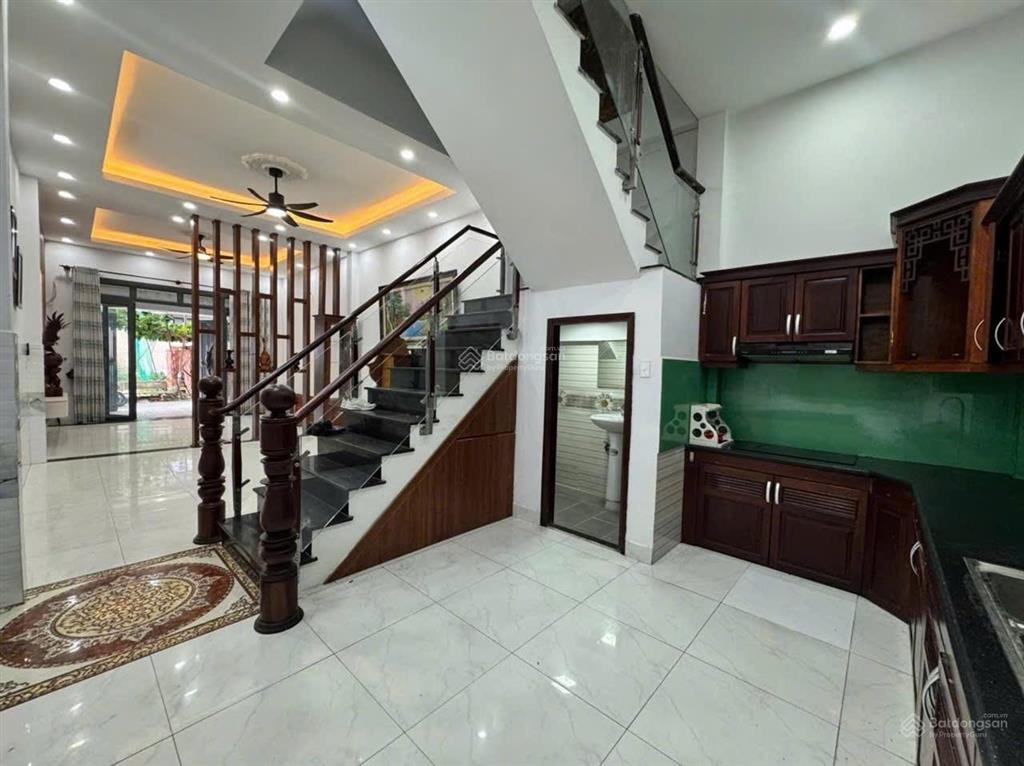 Nhà mới đẹp  hẻm xe hơi ngủ nhà  nguyễn suý, gò dầu  gần 80m2, ngang hơn 4m sổ vuông  hơn 9t xí
