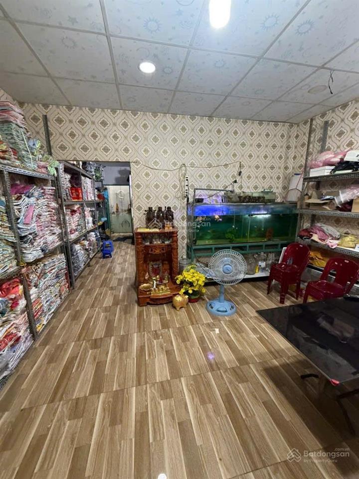 Ngay lý thường kiệt & chợ tân bình chỉ 10 tỷ gần 120m2 hxh né nhau, ngang gần 5m nở hậu vuông