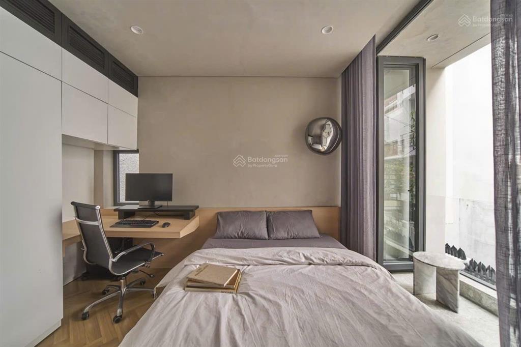 Hơn 11 tỷ  khu sân bay  hẻm thẳng trục, ô tô ngủ nhà  70m2 sổ a4, ngang hơn 4m  2 tầng ở ngay