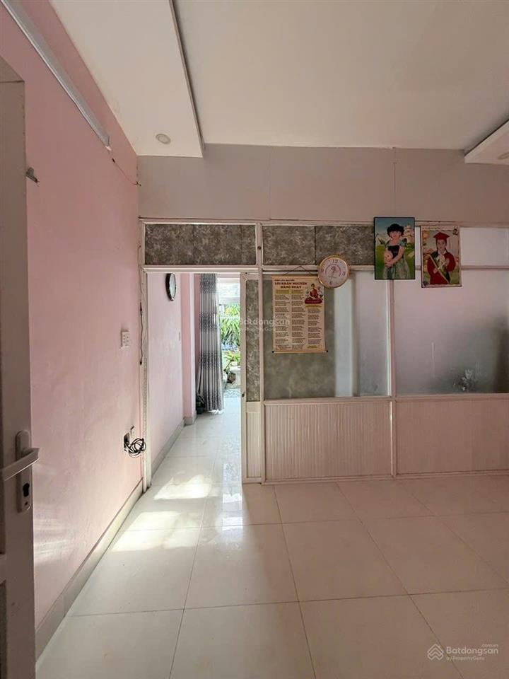 Hẻm vip 8m  ngay gò dầu, tân sơn nhì  gần 80m2, sổ vuông  2 tầng, ở ngay/xây mới  hơn 9 tỷ