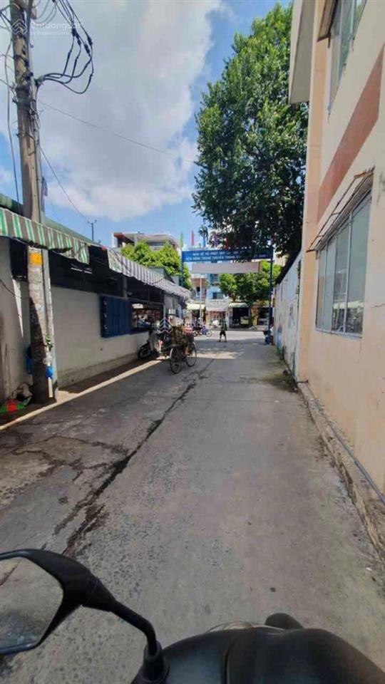 Đất rộng  thửa đẹp  hẻm xe hơi  gpxd 6 tầng, hầm  ngang 8m  khu sân bay, gần bv 175  hơn 18tỷ