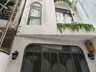 Bán chdv  hxh nguyễn cư trinh, quận 1  cạnh ks pullman  giá 23,5 tỷ  hđt 150tr