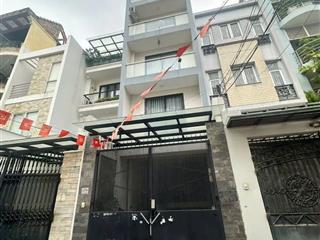 Toà chdv cao cấp  hầm/8 tầng  hxh võ thị sáu, q.1  dt 4,2m x 26m  giá 2x tỷ  hđt 100tr