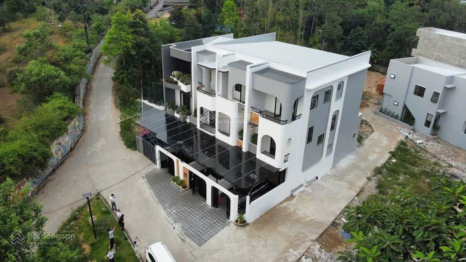 Mở bán siêu phẩm homestay huyền trân chỉ 3.xx tỷ